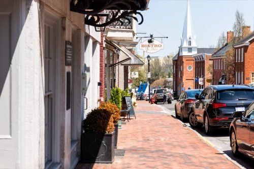 9 Small Towns Straight Out of a Norman Rockwell Painting