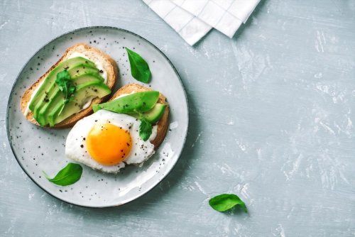 Doctor Shares 8 Easy Diet Hacks That Mimic Ozempic to Lose Weight