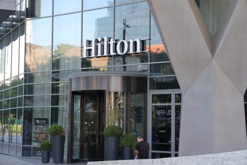 5-secrets-from-former-hilton-employees-flipboard