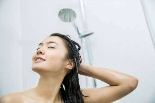 Doing This in the Shower Is Making You Lose Your Hair, Experts Warn