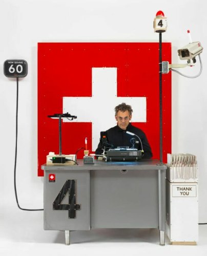 Tom Sachs, le bricoleur désabusé de l'art contemporain