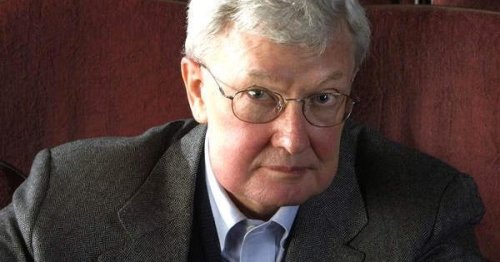 Critic Roger Ebert dies aged 70