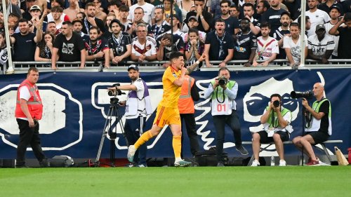 Bordeaux-Rodez: "Aucune lésion" constatée sur Lucas Buades, bousculé par un supporter