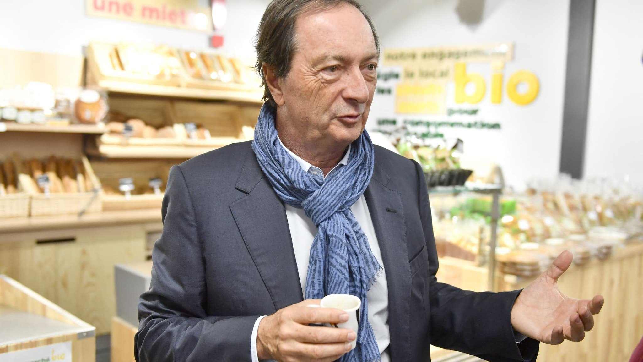 « Ne pas emmerder les agriculteurs », « moins de pesticides, c’est bien »: Michel-Édouard Leclerc est sur le « et en même temps » sur la loi Duplomb