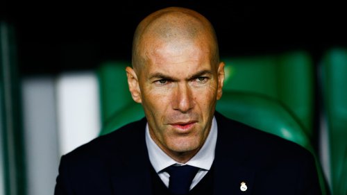 Mercato: selon la presse anglaise, Zidane serait intéressé par le Real, la Juve... et l'OM
