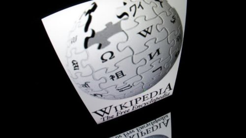 Face au risque d'être interdit aux moins de 15 ans, Wikipédia s’inquiète