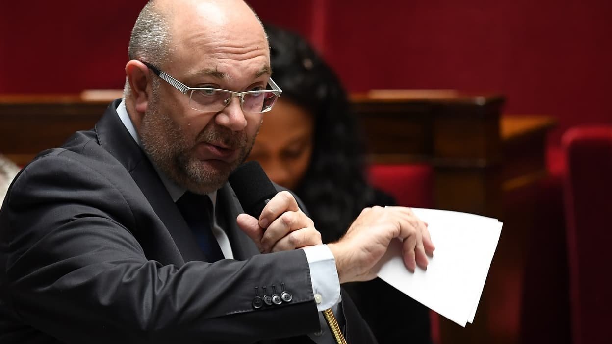 Grande distribution: l’Assemblée adopte et modifie un texte censé soutenir les revenus agricoles
