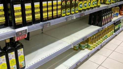"On assèchera tes concurrents": les méthodes des industriels de l'huile de tournesol dénoncées par Leclerc