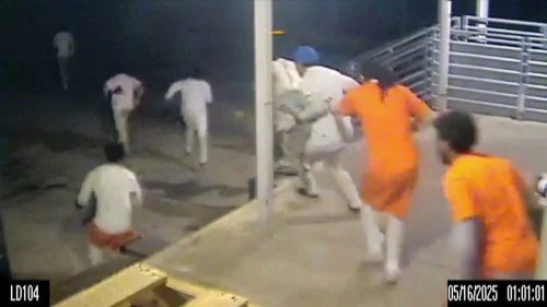 "Trop facile": trois détenus interpellés après s'être évadés d'une prison de La Nouvelle-Orléans, plusieurs condamnés pour meurtre toujours en cavale