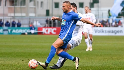 Deux ans de prison ferme pour l'ancien agent de Yohan Mollo, qui l'avait escroqué de plusieurs millions d'euros