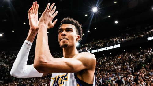 Basket: Wembanyama, un "faux grand" ? Pourquoi le phénomène français est un cas à part chez les joueurs de très grande taille