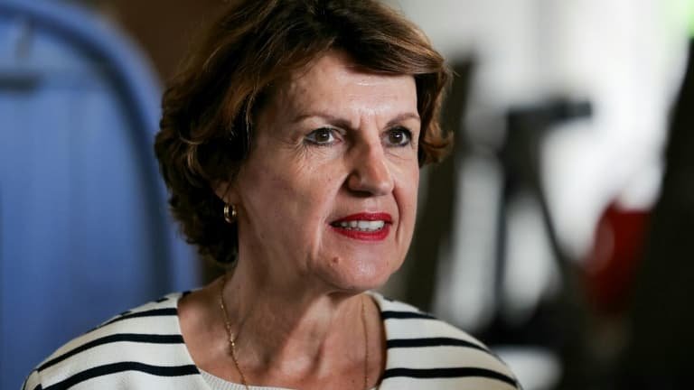 « Un choix de conviction »: suspendue par LR, Annie Genevard défend sa décision de rester ministre