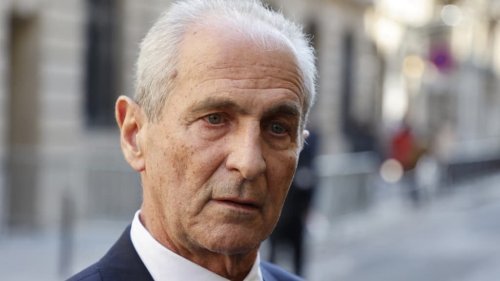Toulon: l'ex-maire Hubert Falco jugé pour injures contre un journaliste
