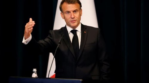 "Ambiance pesante, lourde": Emmanuel Macron "pas du tout content" de la fuite du rapport sur les Frères musulmans