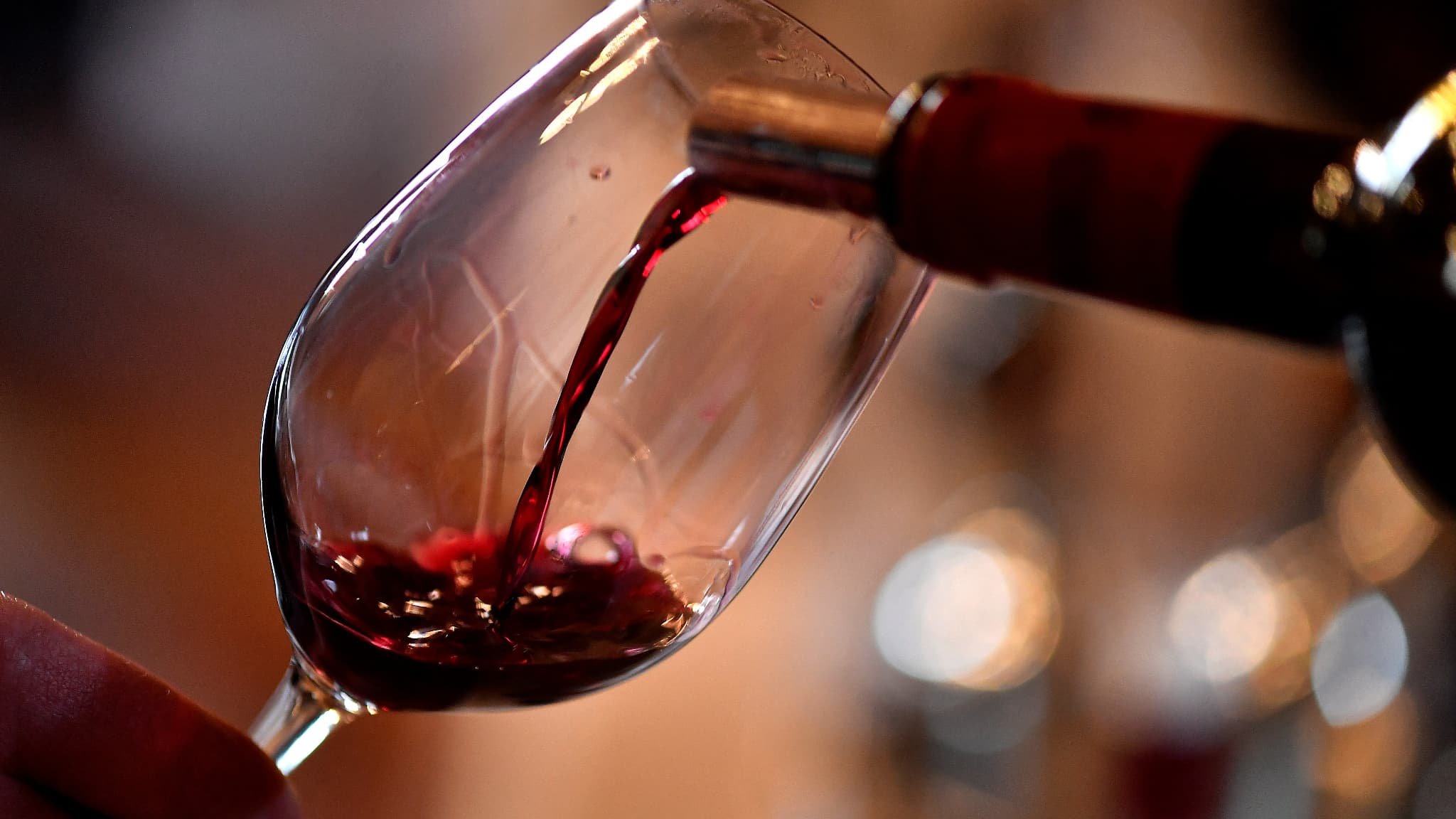 « Un vin d’apéro, frais et léger »: comment le vignoble bordelais ressuscite un vin du Moyen-Âge pour reconquérir les jeunes consommateurs