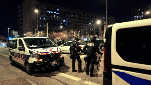 Comparution immédiate, fin de "l'excuse de minorité"... Ce que contient la loi sur la justice des mineurs