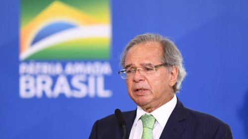"On va vous envoyer vous faire foutre": le ministre brésilien de l'Economie insulte la France