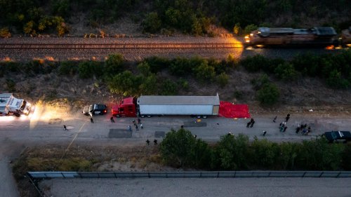 Migrants retrouvés morts dans un camion au Texas: le bilan passe à 53 victimes