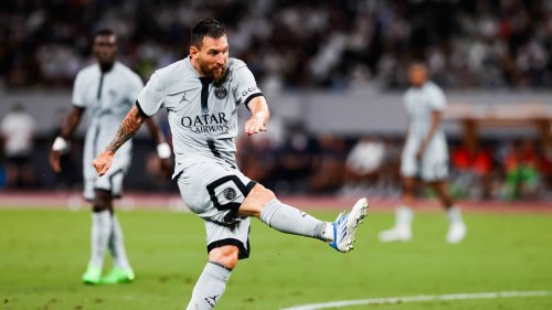PSG: l’entourage de Messi dément des discussions pour un retour au Barça