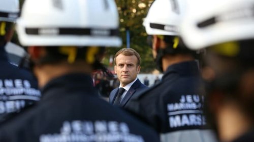 Incendies: Emmanuel Macron réunira les acteurs de la sécurité civile le 14 octobre