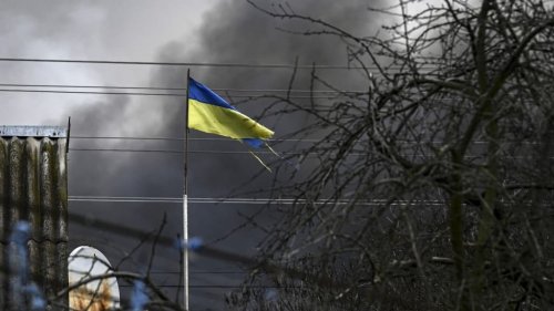 Guerre en Ukraine: la Russie dit avoir frappé "des aérodromes" et "détruit" toutes ses cibles