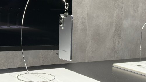 Galaxy S25 Edge: Samsung lance enfin son smartphone ultra fin