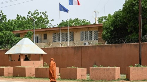 Emmanuel Macron annonce la fin de la présence militaire française au Niger