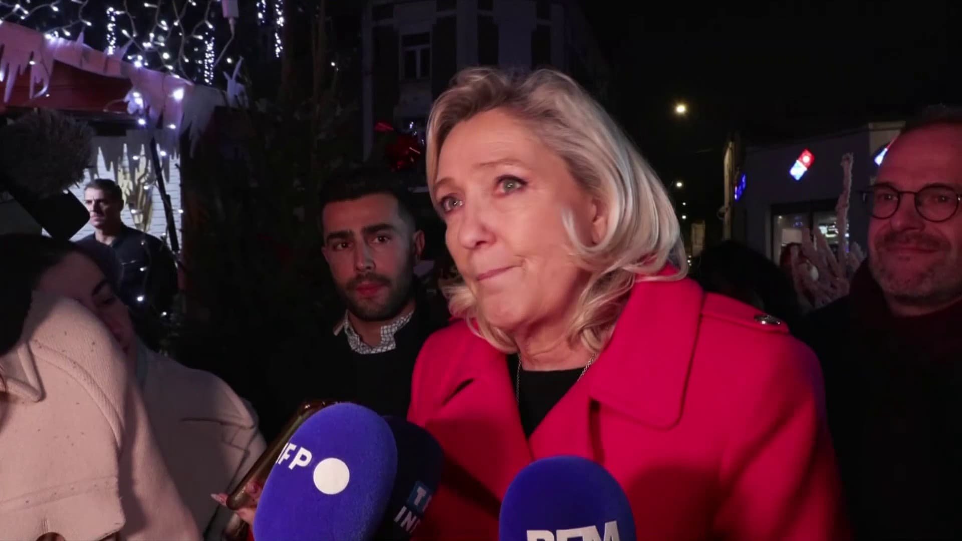 Dermatose bovine: Marine Le Pen insiste sur un besoin « urgent » d’une concertation avec les agriculteurs