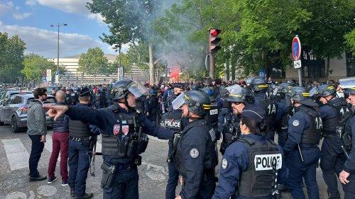 PSG-Arsenal: "Sonné, je me mets en boule", le récit d'un supporter parisien, qui porte plainte pour violences policières en marge du match