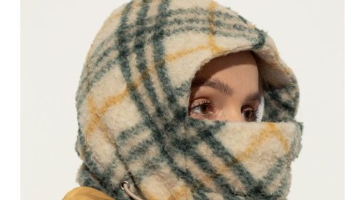 Prix trop élevés, virage "fashion" mal négocié... L'anglais Burberry plonge dans le rouge et compte supprimer 18% de ses effectifs