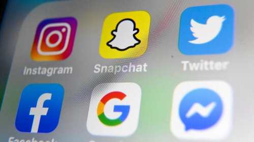 Cyberharcèlement: le gouvernement demande à TikTok, Facebook et Instagram de faciliter les signalements