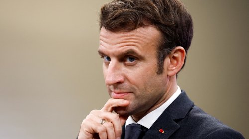 EN DIRECT - Sondage: Macron loin devant Pécresse et Le Pen à égalité