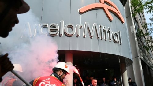 Arcelormittal envisage de délocaliser de 200 à 400 postes supplémentaires selon un représentant des salariés
