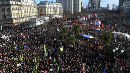 Des Français "déboussolés": ce que dit la presse européenne des manifestations contre la réforme des retraites
