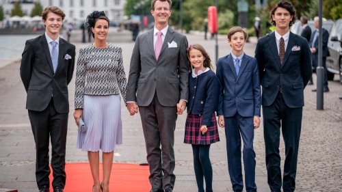 "Triste", "sous le choc"... La reine du Danemark retire leurs titres à ses petits-enfants et ceux-ci le vivent mal