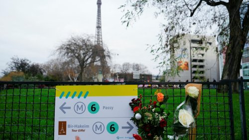 Attentat de Paris: ce qu'a dit la mère de l'assaillant lors de la garde à vue de son fils dans l'affaire Paty
