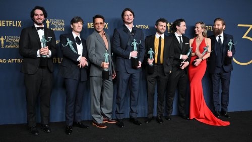 Avant les Oscars, "Oppenheimer" remporte le prix le plus convoité aux SAG Awards