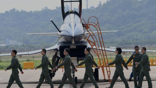 L'Allemagne demande à la Chine d'arrêter de "braconner" ses anciens pilotes de chasse