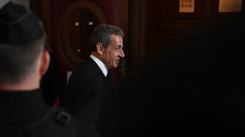 "Dis-lui que je m'en occuperai": les conversations de Nicolas Sarkozy diffusées au procès des "écoutes"