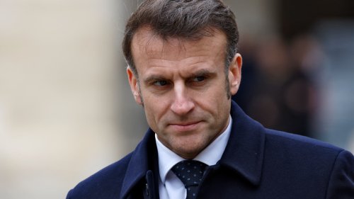 Rabbin aggressé à Orléans: Macron dénonce le "poison" de l'antisémitisme, promet de ne pas céder "à l'inaction"
