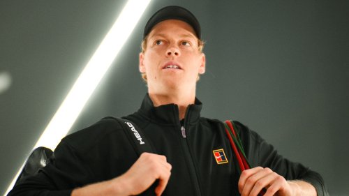 Tennis: Jannik Sinner répond à la plaisanterie du pape Léon XIV sur un possible match