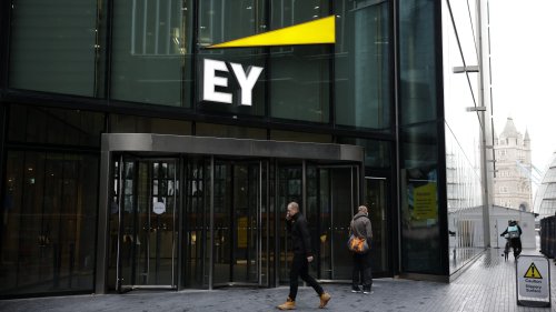 "50, 60, 70h par semaine…": dans cette entreprise, un "référendum" pour ne plus travailler sans limite
