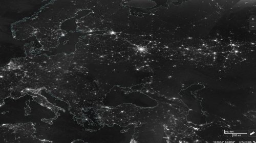 Les images satellites de l'Ukraine plongée dans le noir après les coupures d'électricité