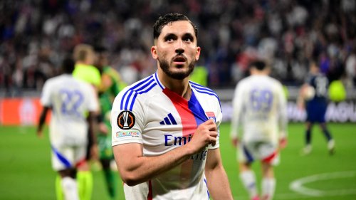 Manchester United-OL: de joueur FIFA à future star mondiale, Rayan Cherki impressionne en Angleterre