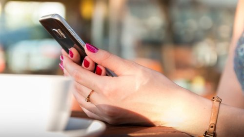 Vous payez plus de 10 euros par mois votre forfait mobile? C'est trop, voici nos conseils pour en changer