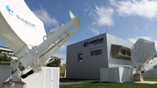 Eutelsat et OneWeb officialisent la naissance d'un géant européen de l'internet spatial