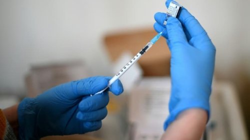 Bronchiolite: les États-Unis autorisent un second vaccin développé par le laboratoire Pfizer