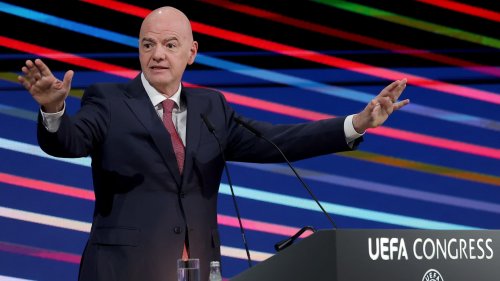 Le gros tacle de l'UEFA à Gianni Infantino, en retard après avoir accompagné Donald Trump au Moyen-Orient