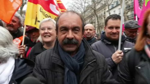 EN DIRECT - Philippe Martinez accuse Emmanuel Macron d'avoir "jeté un bidon d'essence sur le feu"