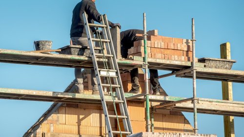 "Le gouvernement souhaite la mort du secteur": les professionnels de l'immobilier sont dépités
